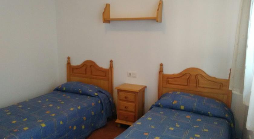 Malagaonbeach 1 - Two Bedrooms - Up To 3 People - 10 Meters Beach Room photo